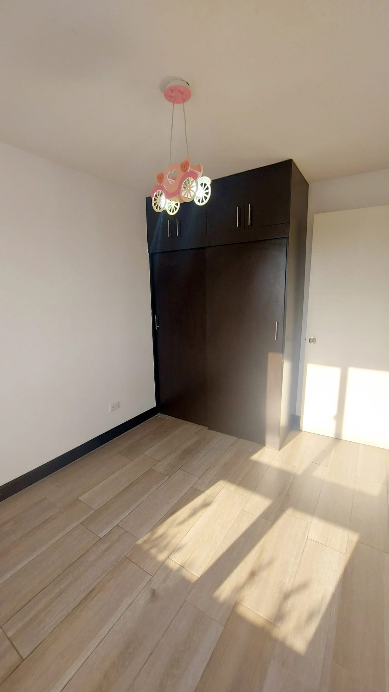 Vendo Casa Arboretto Cuchilla El Carmen SCP — Casa en Venta en Santa Catarina Pinula, Guatemala, Ciudad — foto 9 de 14