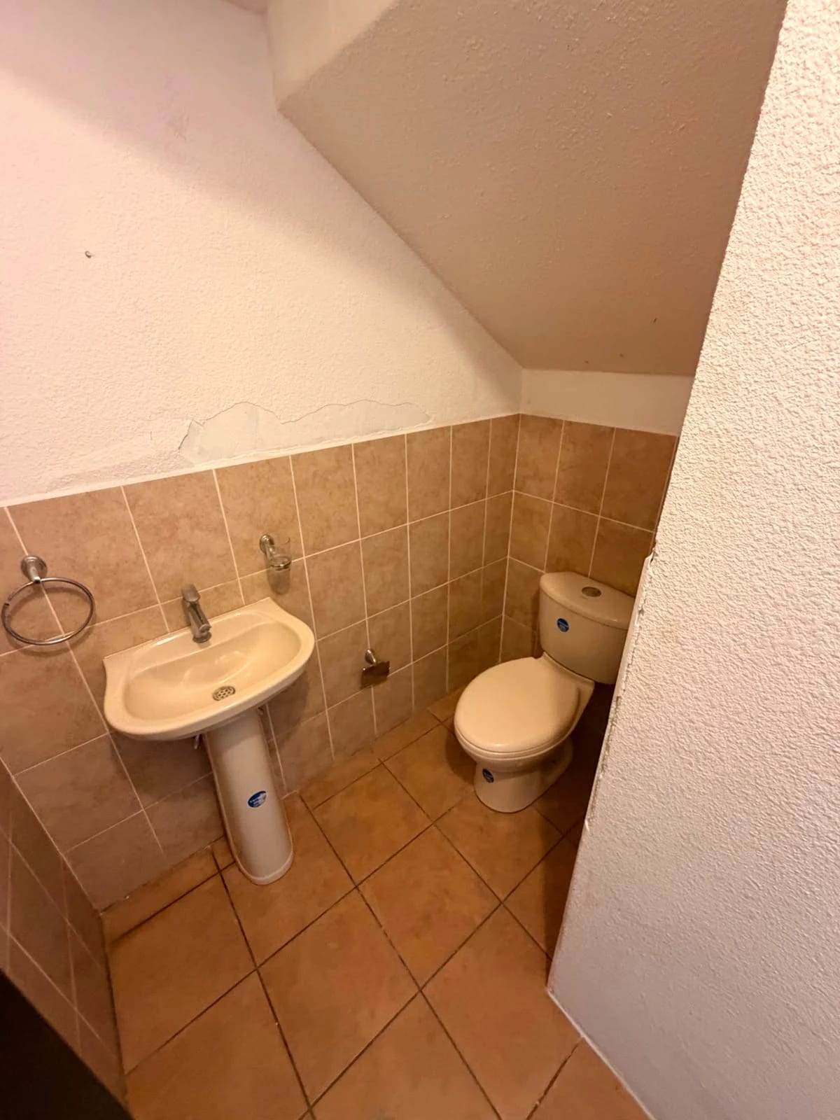 Vendo Casa Km 24 San José Pinula Villas de Montecristo 1 — Casa en Venta en San José Pinula, Guatemala, Ciudad — foto 4 de 14