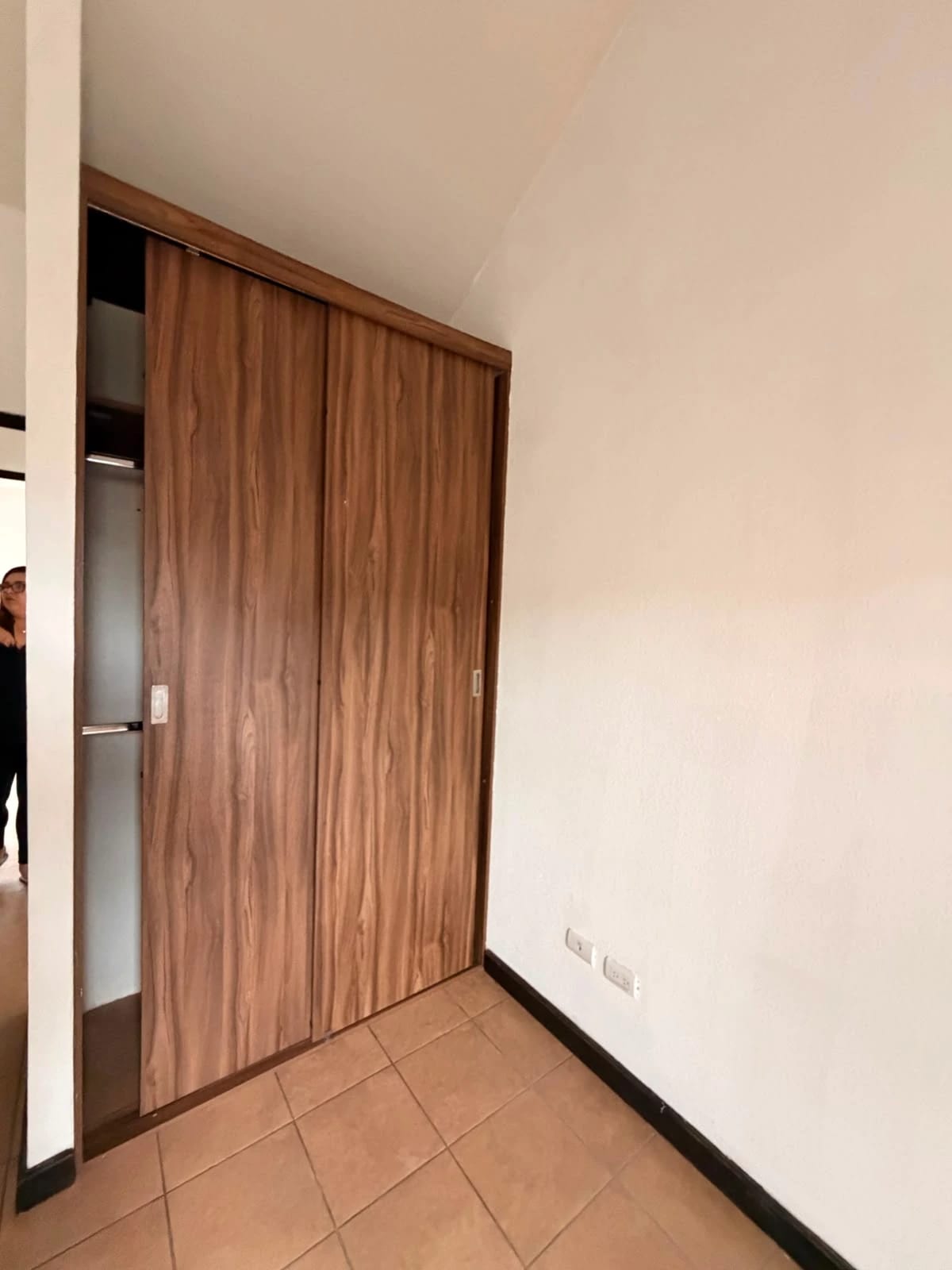 Vendo Casa Km 24 San José Pinula Villas de Montecristo 1 — Casa en Venta en San José Pinula, Guatemala, Ciudad — foto 12 de 14