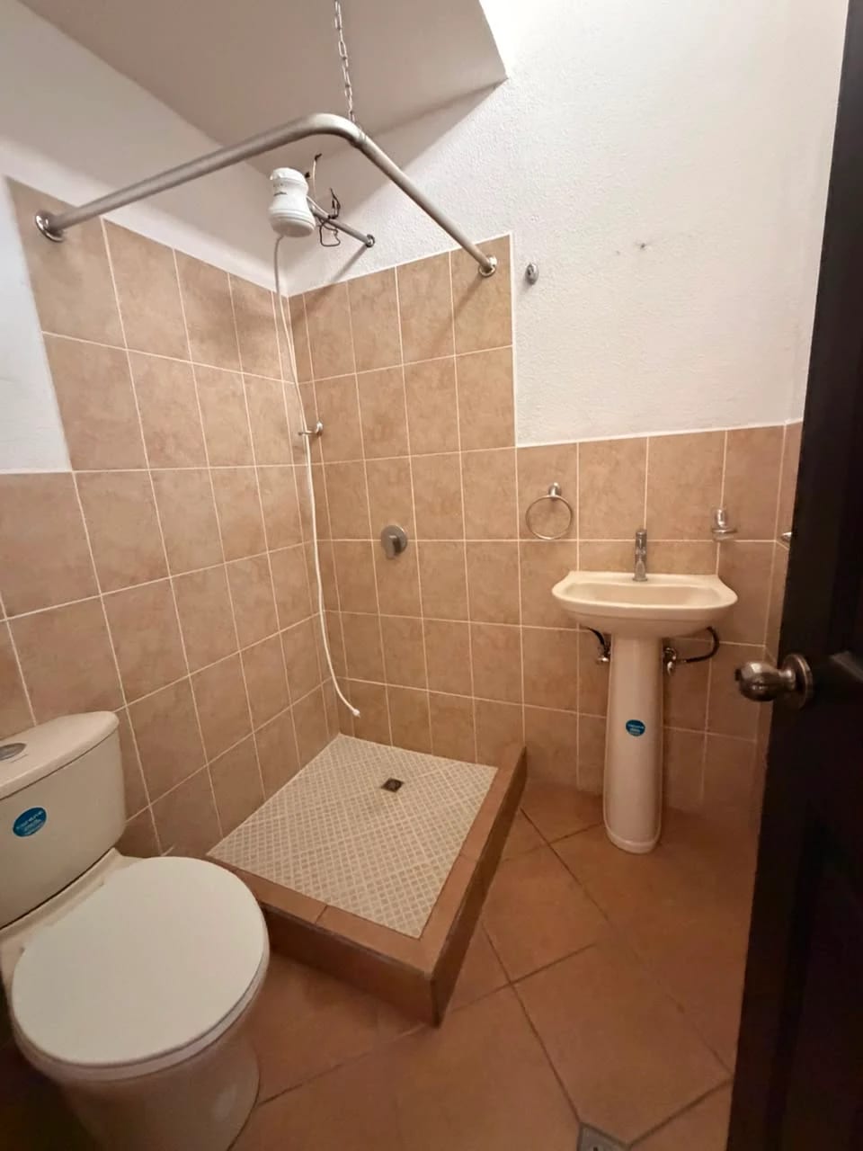 Vendo Casa Km 24 San José Pinula Villas de Montecristo 1 — Casa en Venta en San José Pinula, Guatemala, Ciudad — foto 13 de 14