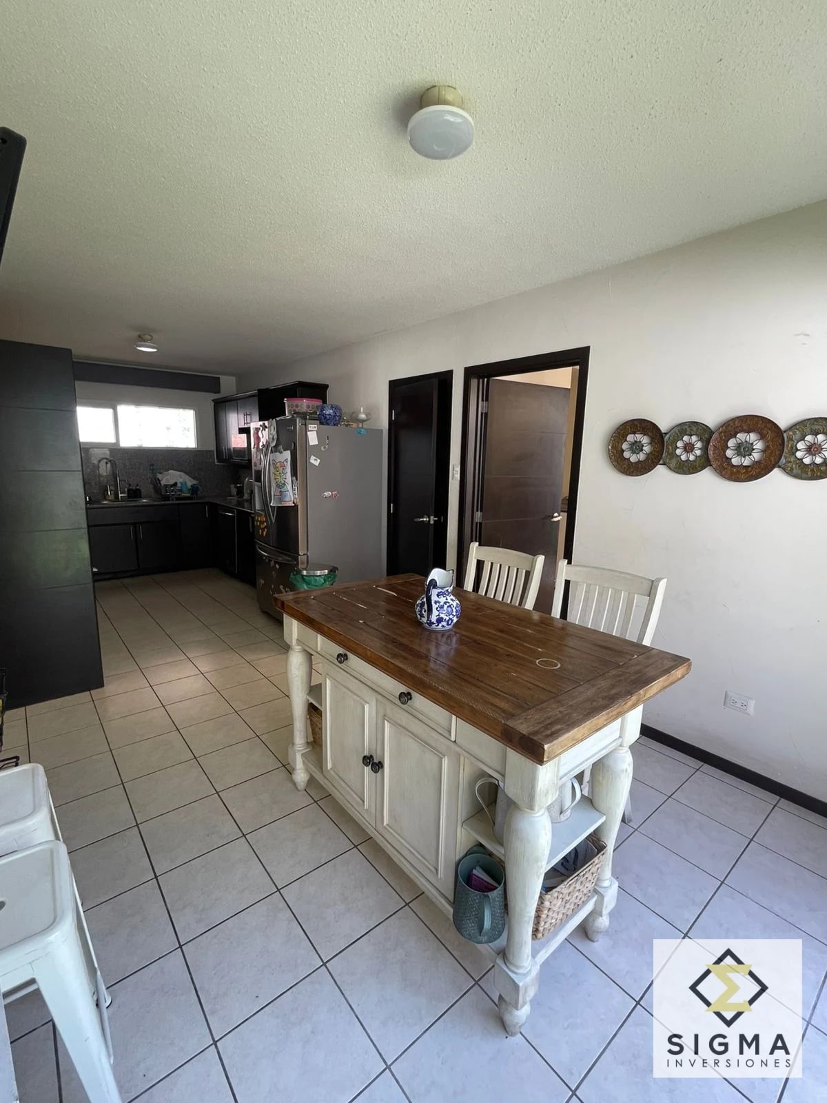 EN VENTA: Preciosa casa en Zona 7 Mixco, Las Luces del Encinal — Casa en Venta en Zona 7 Mixco, Guatemala, Ciudad — foto 6 de 15