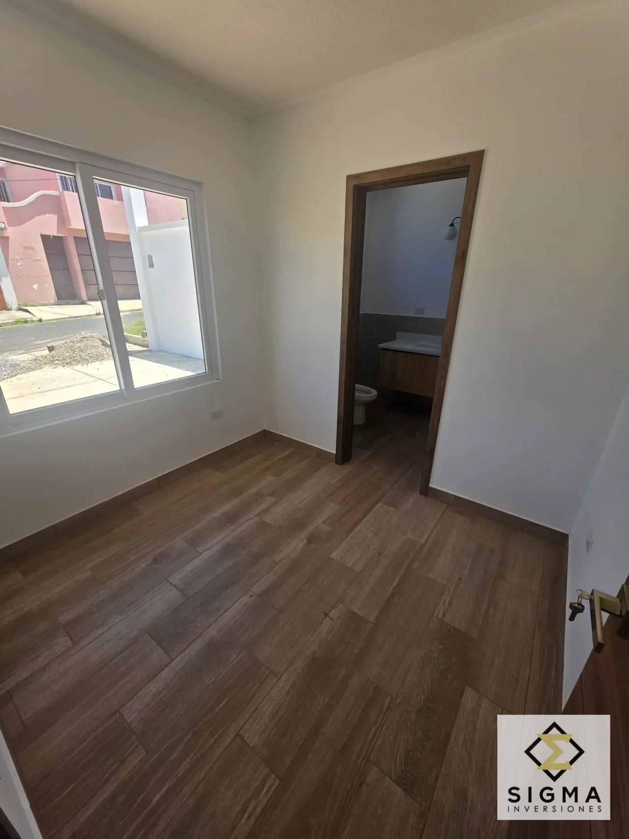 Casa nueva en venta en San José Pinula — finos acabados, en condominio — Casa en Venta en San José Pinula, Guatemala, Ciudad — foto 14 de 17