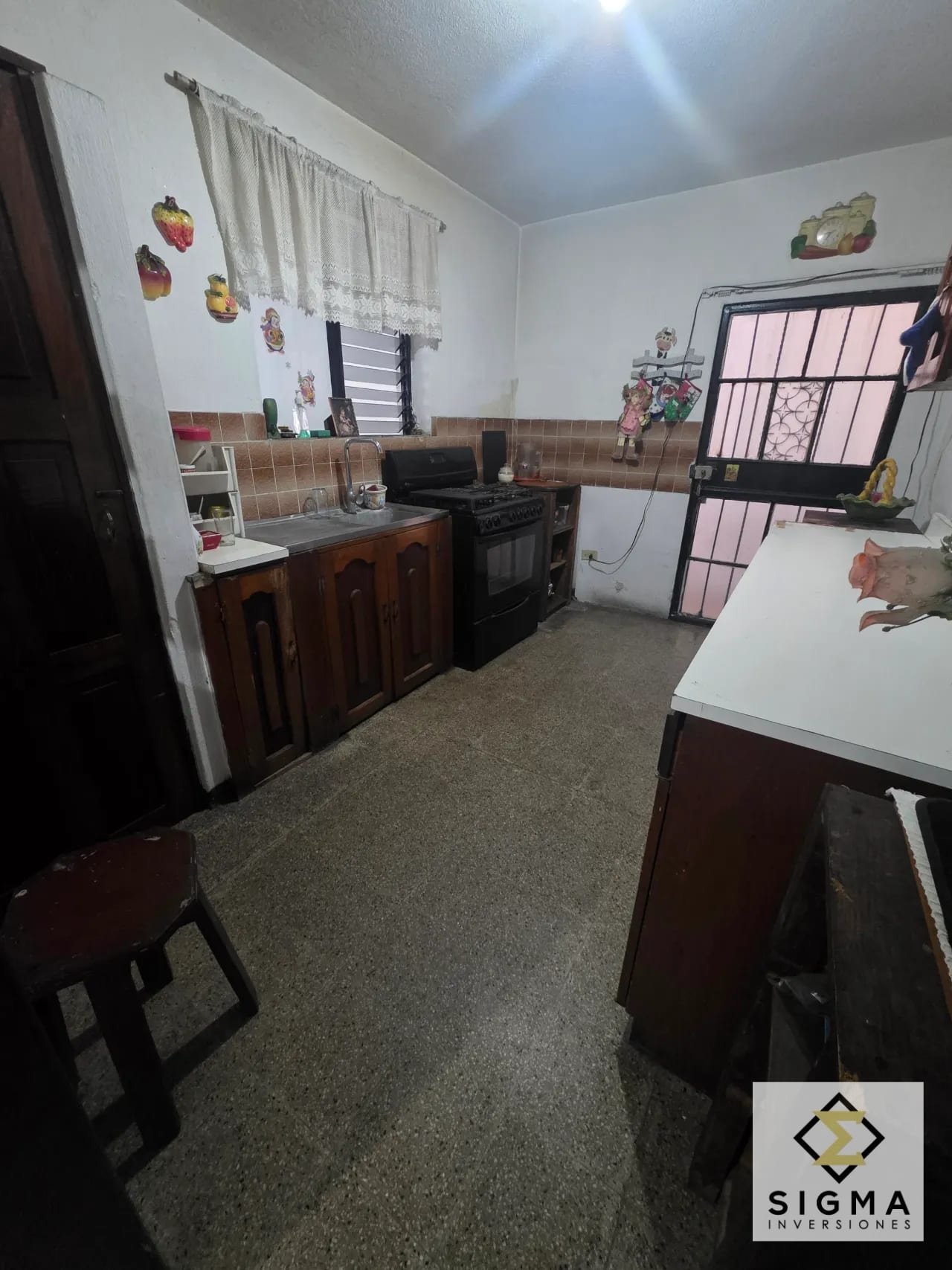 Casa en calle cerrada con acceso directo a Calz. Mateo Flores, zona 7 — Casa en Venta en Zona 7, Guatemala, Ciudad — foto 3 de 17
