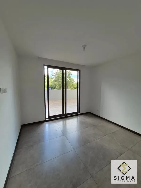 En venta precioso apartamento con terraza, San Lázaro Zona 15 — Apartamento en Venta en San Lázaro, Zona 15, Guatemala, Ciudad — foto 5 de 10