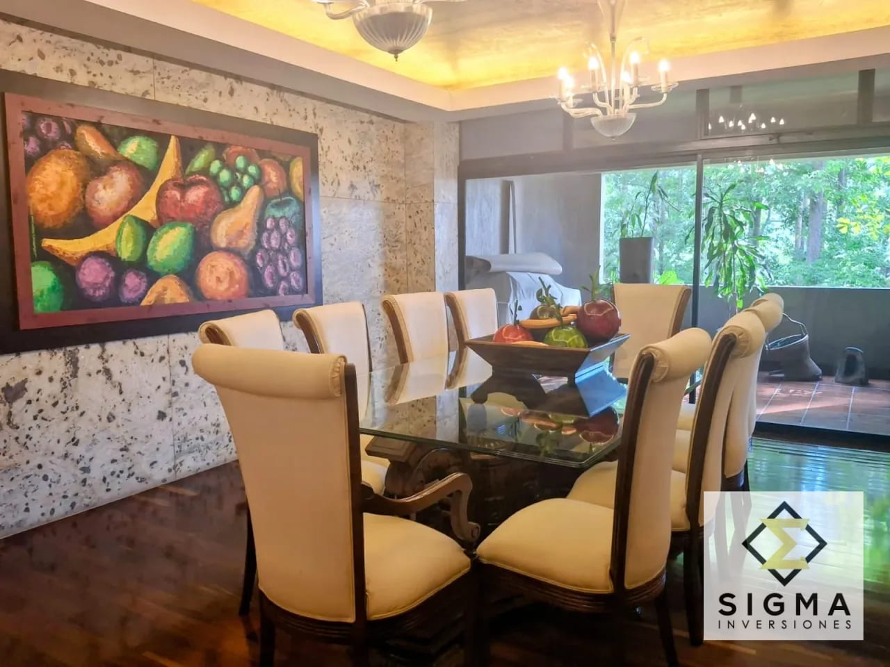 Amplia y hermosa casa dentro de Condominio exclusivo de solo 4 casas e — Casa en Venta en Zona 14, Guatemala, Ciudad — foto 7 de 17