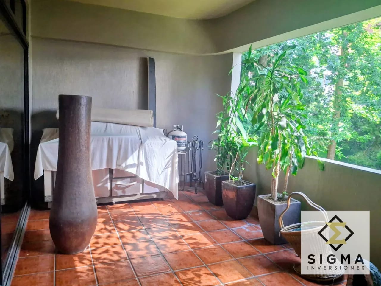 Amplia y hermosa casa dentro de Condominio exclusivo de solo 4 casas e — Casa en Venta en Zona 14, Guatemala, Ciudad — foto 8 de 17