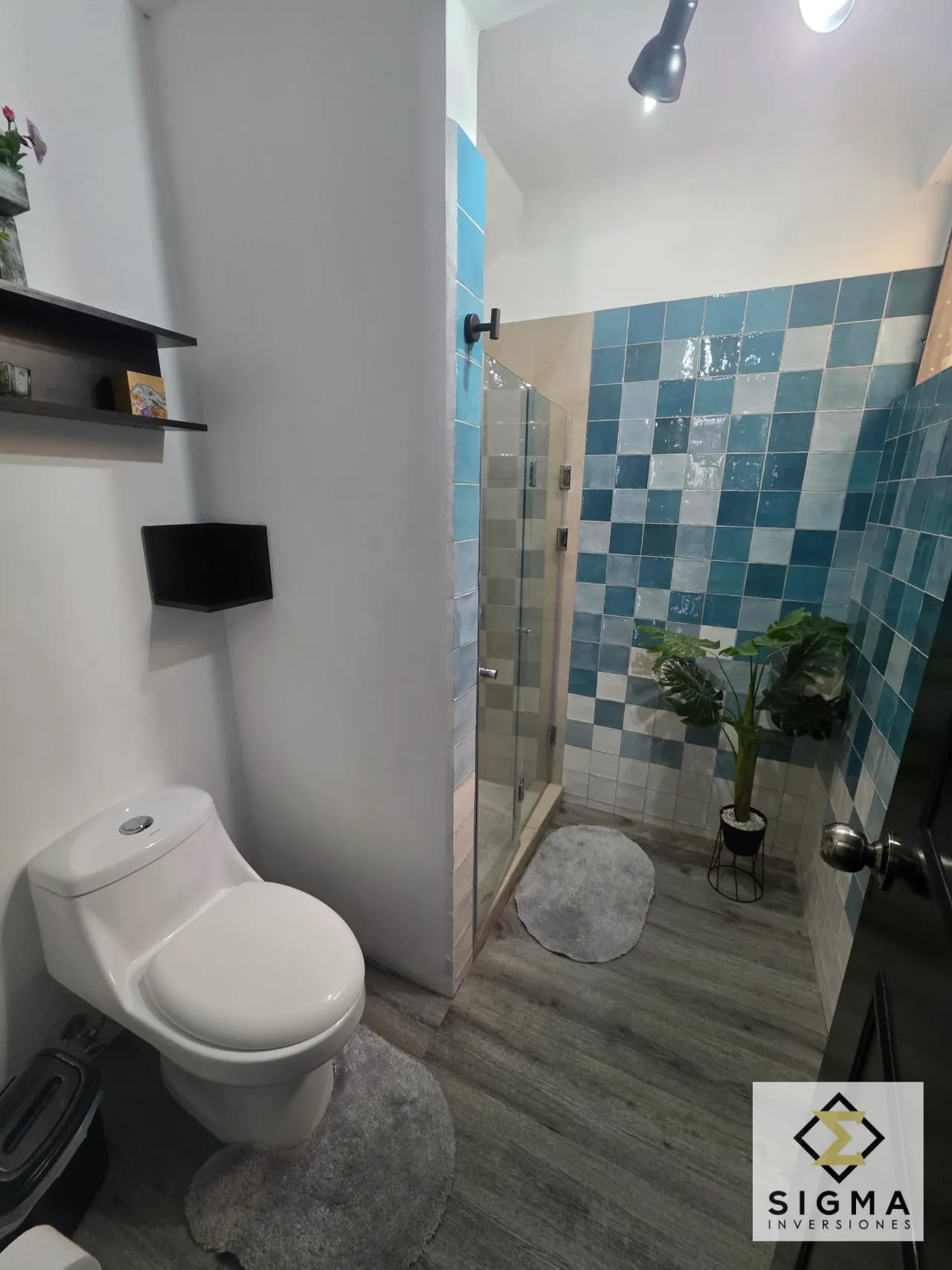 Amplio y precioso Penthouse en Venta en Area del Encinal, Zona 7 de Mi — Apartamento en Venta en Palos Altos, Zona 7 Mixco, Guatemala, Ciudad — foto 15 de 17