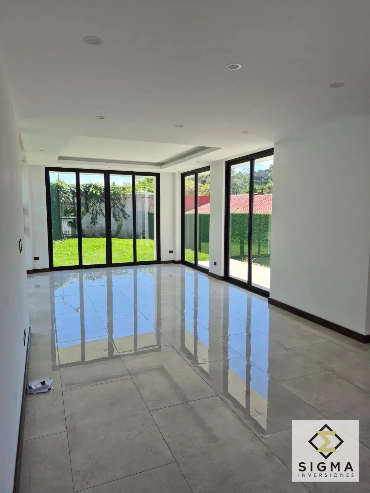 Preciosa casa nueva en VENTA, en CAES dentro de Condominio - Moderna — Casa en Venta en Arrazola I, Carretera a El Salvador, Guatemala, Ciudad — foto 3 de 16