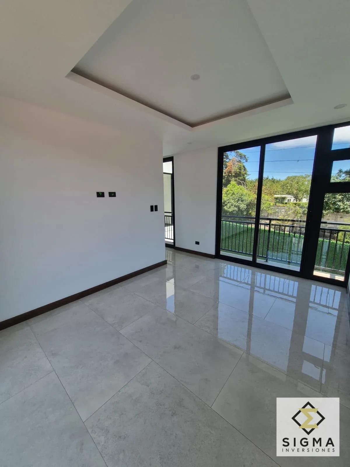 Preciosa casa nueva en VENTA, en CAES dentro de Condominio - Moderna — Casa en Venta en Arrazola I, Carretera a El Salvador, Guatemala, Ciudad — foto 9 de 16