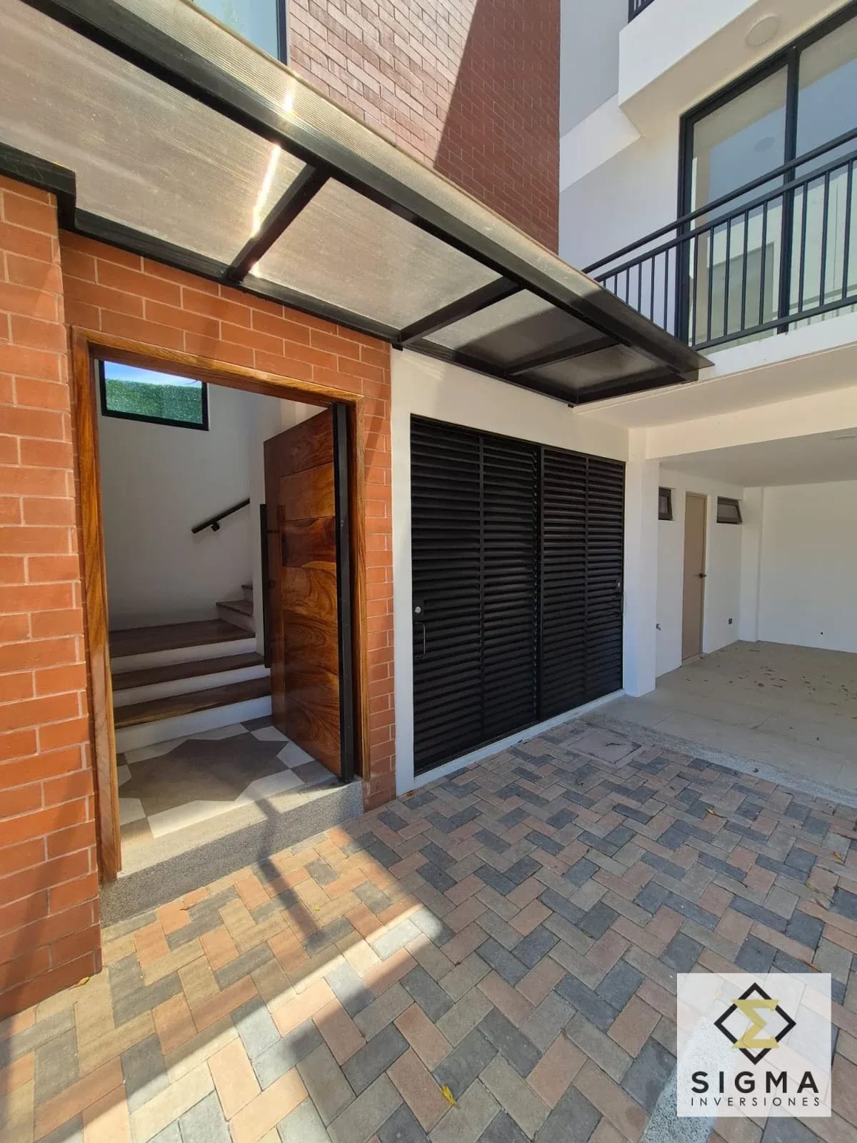 Preciosa casa nueva en VENTA, en CAES dentro de Condominio - Moderna — Casa en Venta en Arrazola I, Carretera a El Salvador, Guatemala, Ciudad — foto 11 de 16