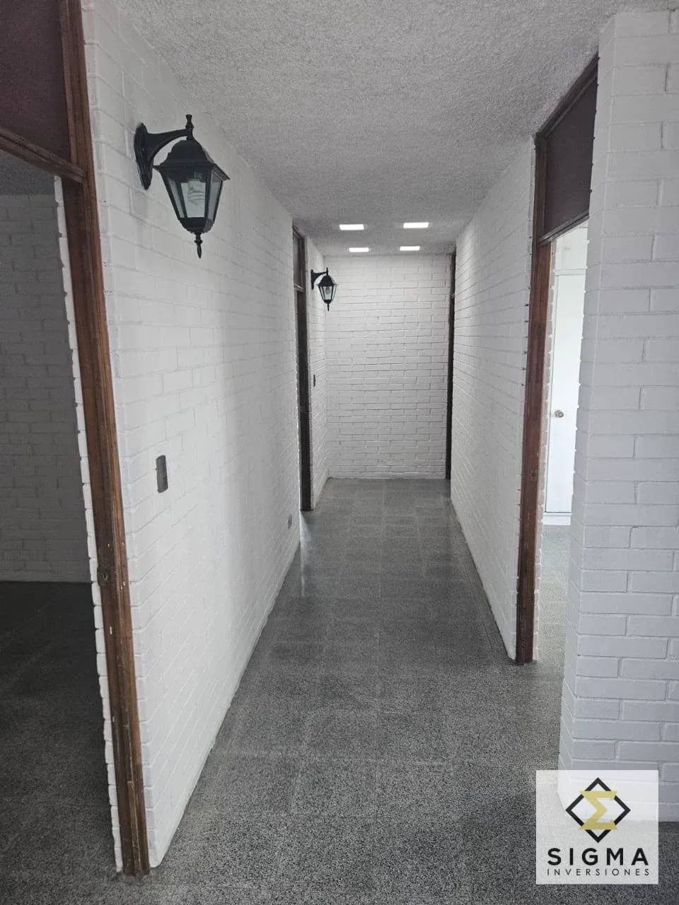 Casa en renta para uso comercial en Zona 11, sobre calle transitada — Casa en Alquiler en Zona 11, Guatemala, Ciudad — foto 5 de 10