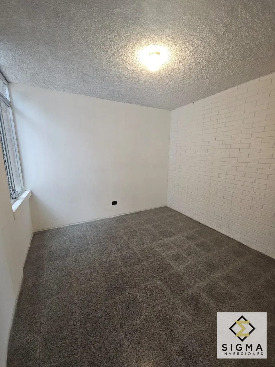 Casa en renta para uso comercial en Zona 11, sobre calle transitada — Casa en Alquiler en Zona 11, Guatemala, Ciudad — foto 7 de 10