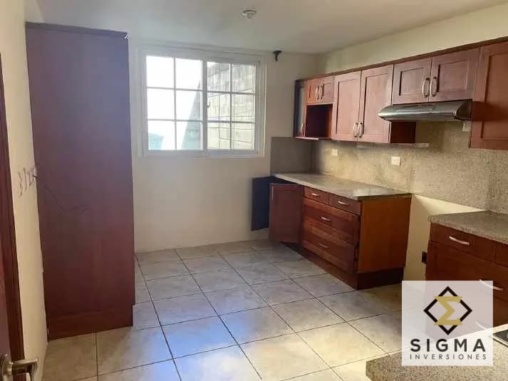 Casa en venta Fraijanes km 21.5, 4 hab, alquilada con ingreso — Casa en Venta en Villas de Entreverdes, Carretera a El Salvador, Guatemala, Ciudad — foto 3 de 17