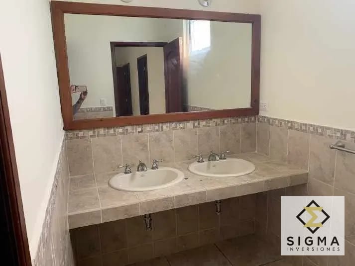 Casa en venta Fraijanes km 21.5, 4 hab, alquilada con ingreso — Casa en Venta en Villas de Entreverdes, Carretera a El Salvador, Guatemala, Ciudad — foto 9 de 17