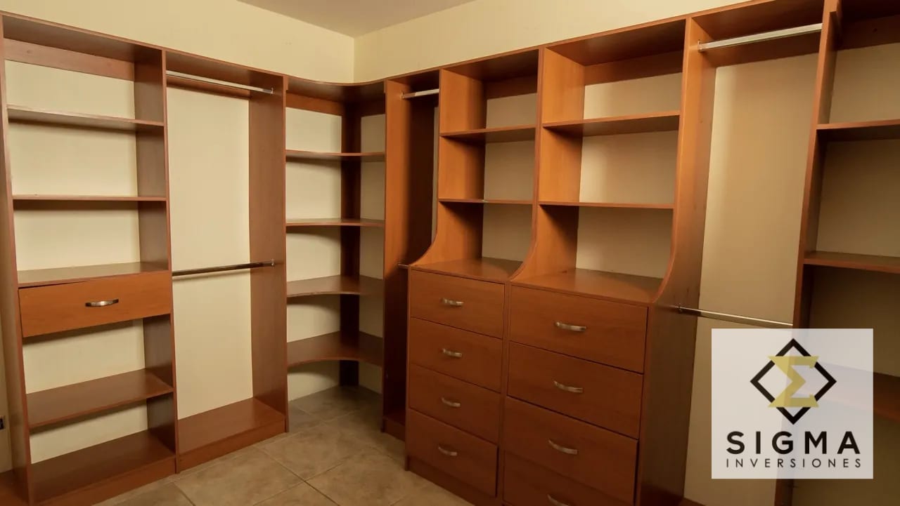 Casa en venta Fraijanes km 21.5, 4 hab, alquilada con ingreso — Casa en Venta en Villas de Entreverdes, Carretera a El Salvador, Guatemala, Ciudad — foto 9 de 17