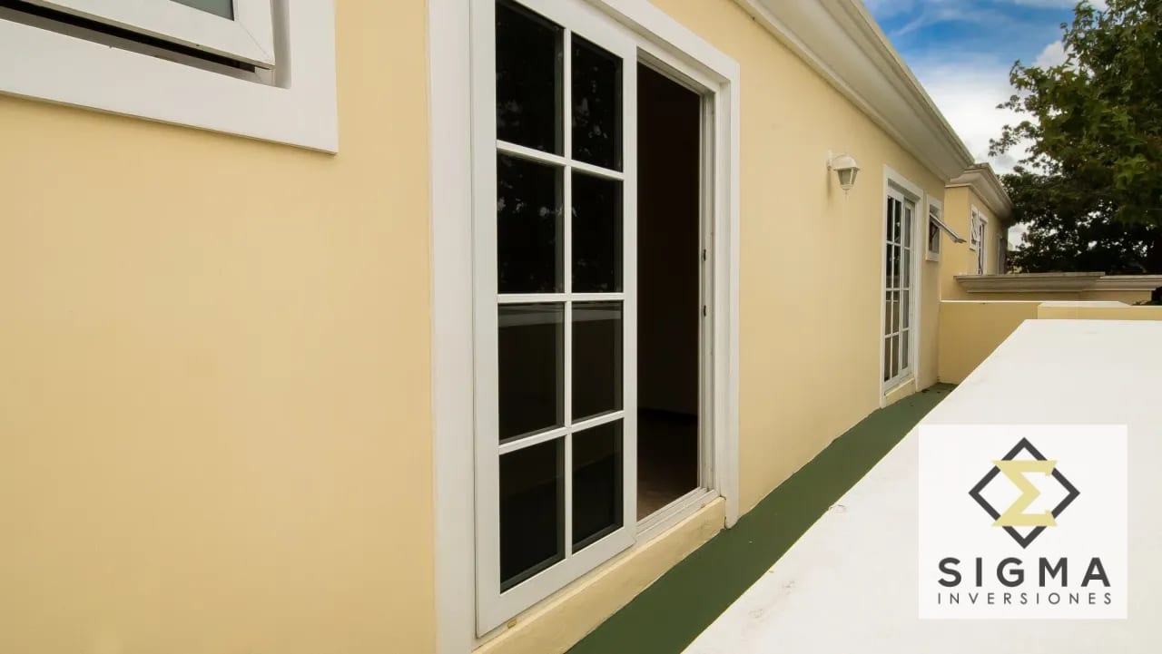Casa en venta Fraijanes km 21.5, 4 hab, alquilada con ingreso — Casa en Venta en Villas de Entreverdes, Carretera a El Salvador, Guatemala, Ciudad — foto 11 de 17