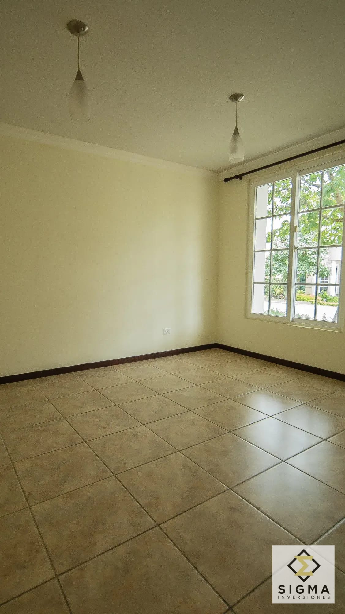 Casa en venta Fraijanes km 21.5, 4 hab, alquilada con ingreso — Casa en Venta en Villas de Entreverdes, Carretera a El Salvador, Guatemala, Ciudad — foto 14 de 17