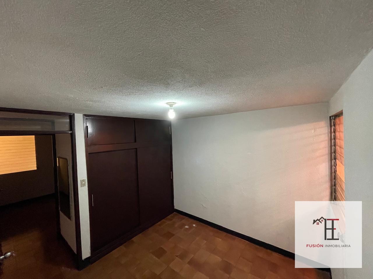 Vendo casa en Prados de Monte María zona 12. Dentro de garita, para vivienda u oficina a puerta cerrada — Casa en Venta en Prados de Monte María, Zona 12, Guatemala, Ciudad — foto 4 de 6
