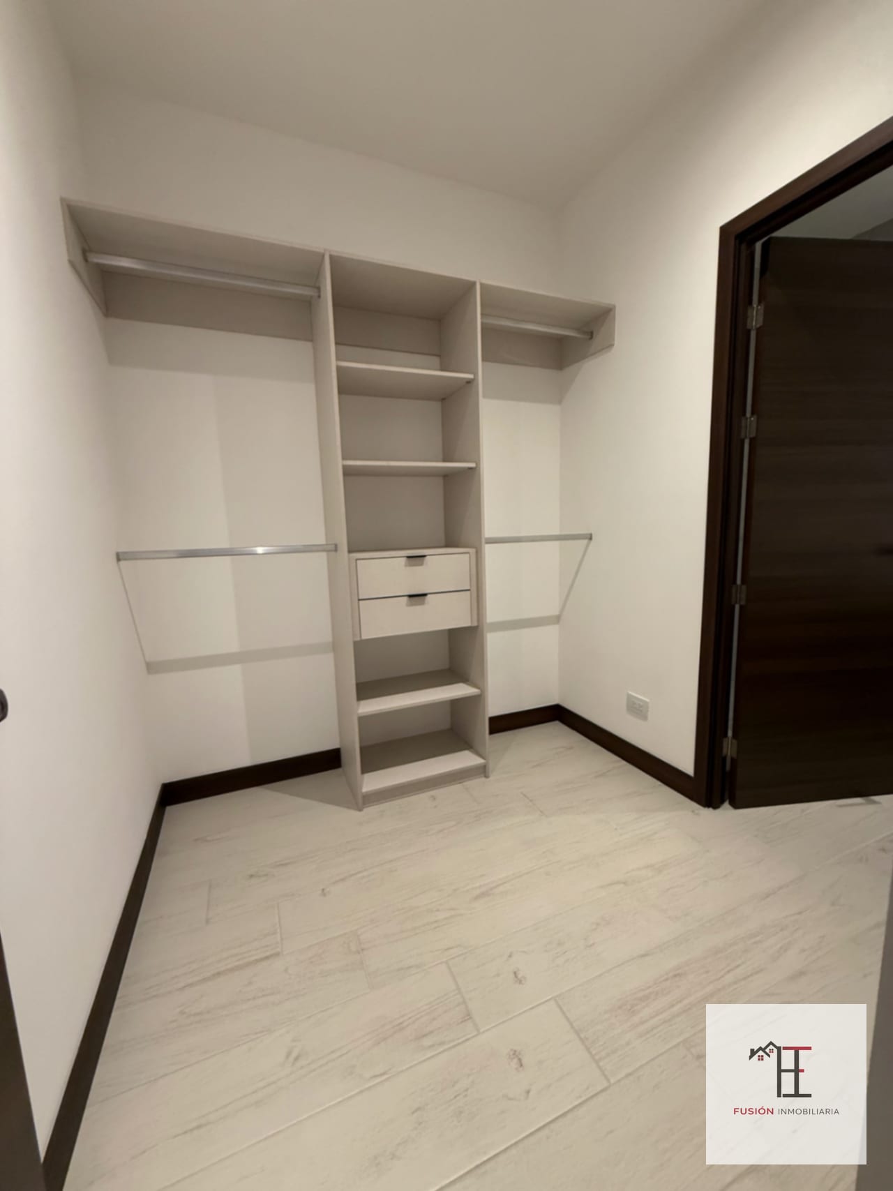 Rento apartamento para estrenar zona 15 en Spazio Residencias — Apartamento en Alquiler en Spazio, Zona 15, Guatemala, Ciudad — foto 8 de 11