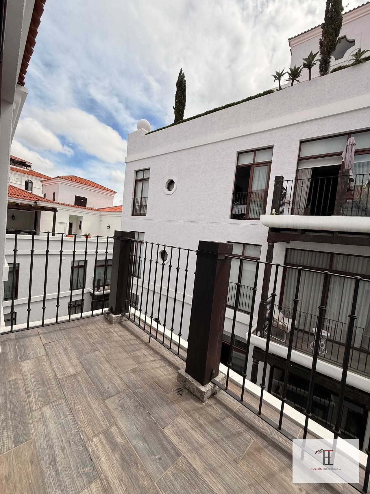 Vendo apartamento en Lirios de Cayalá 1, zona 16 — Apartamento en Venta en Lirios de Cayalá I, Zona 16, Guatemala, Ciudad — foto 3 de 16