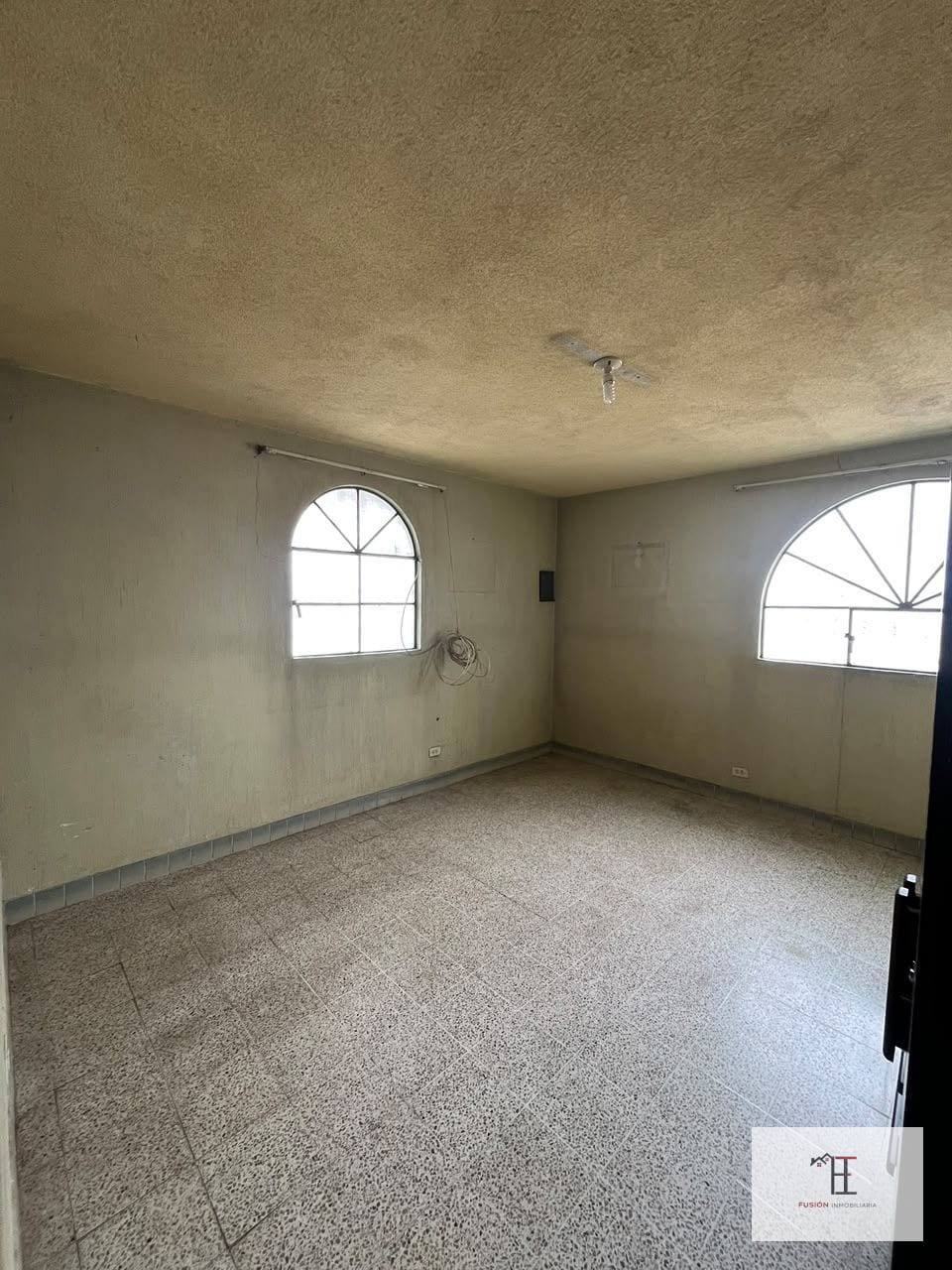 Vendo casa en Colonia lavarreda zona 18 — Casa en Venta en Zona 18, Guatemala, Ciudad — foto 2 de 14