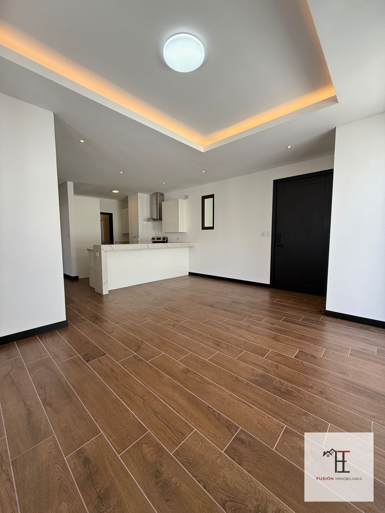Rento apartamento para estrenar en Lirios de Cayalá 4, zona 16 — Apartamento en Alquiler en Lirios de Cayalá IV, Zona 16, Guatemala, Ciudad — foto 1 de 12