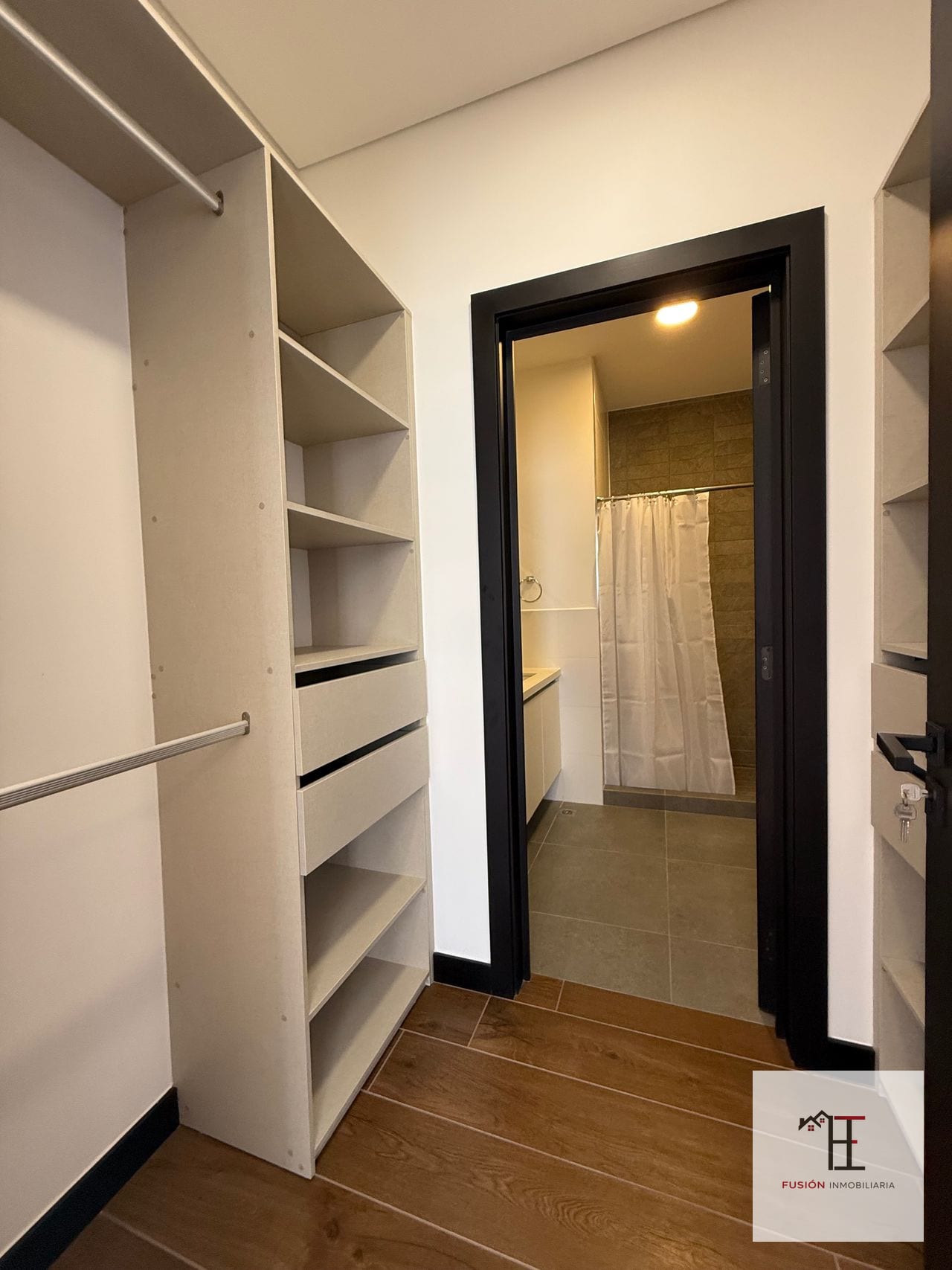 Rento apartamento para estrenar en Lirios de Cayalá 4, zona 16 — Apartamento en Alquiler en Lirios de Cayalá IV, Zona 16, Guatemala, Ciudad — foto 4 de 12