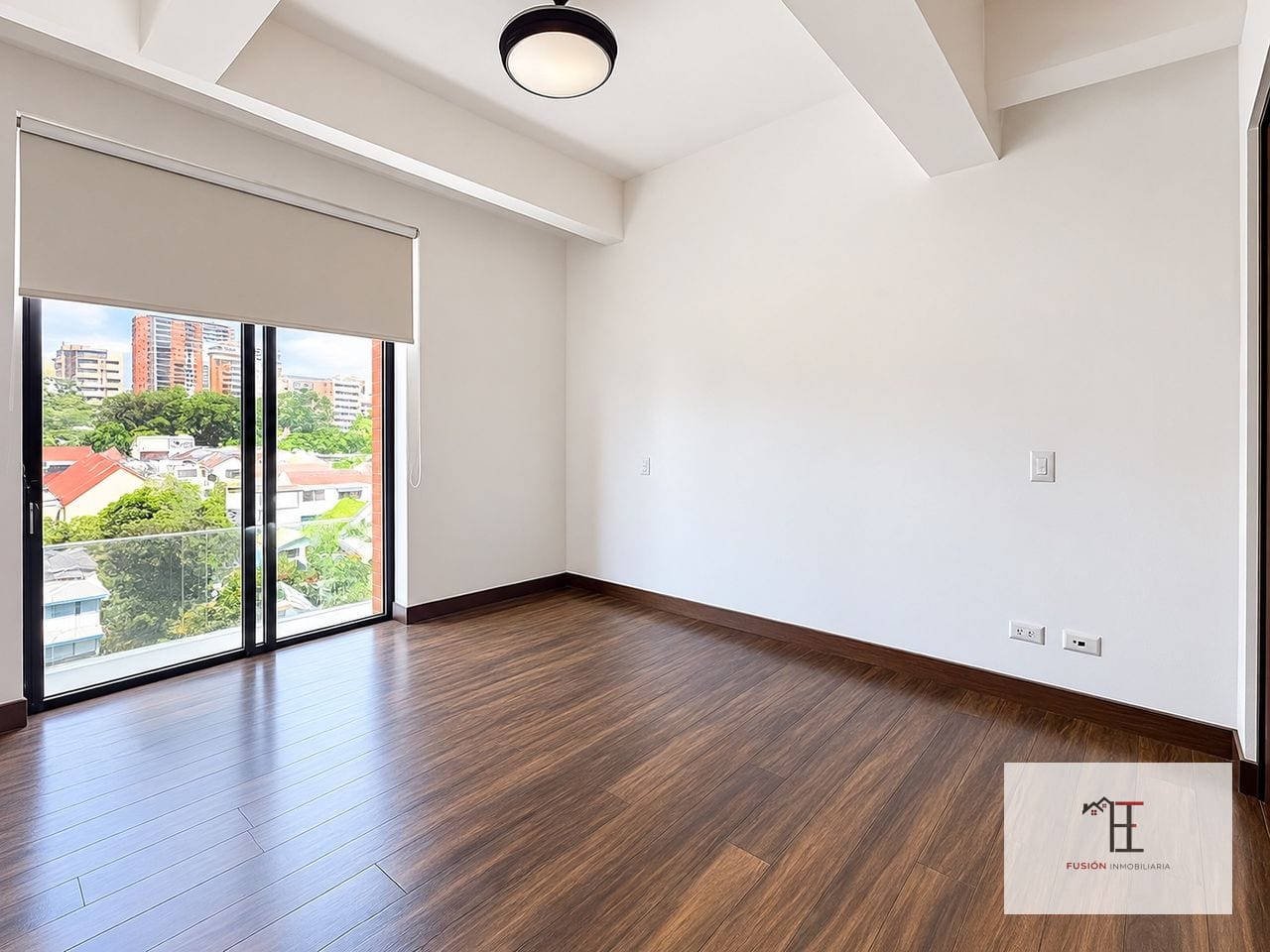 Vendo apartamento en Casa Cañada, zona 14 — Apartamento en Venta en Casa Cañada, Zona 14, Guatemala, Ciudad — foto 5 de 10