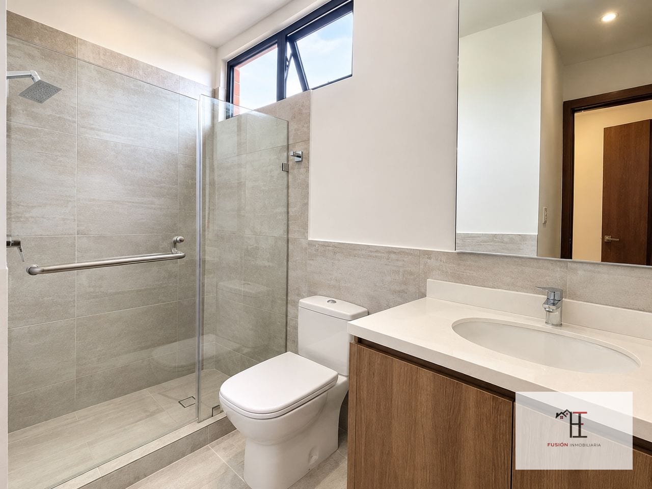 Vendo apartamento en Casa Cañada, zona 14 — Apartamento en Venta en Casa Cañada, Zona 14, Guatemala, Ciudad — foto 6 de 10
