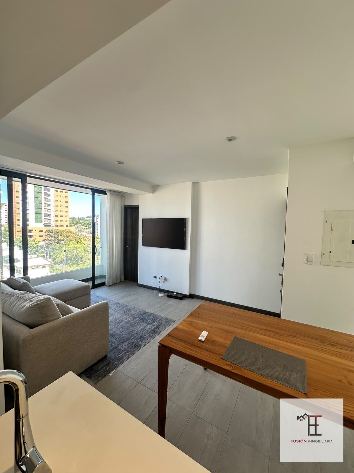 Rento apartamento para estrenar con linda vista en zona 15 VH2 — Apartamento en Alquiler en Morea, Zona 15, Guatemala, Ciudad — foto 2 de 13