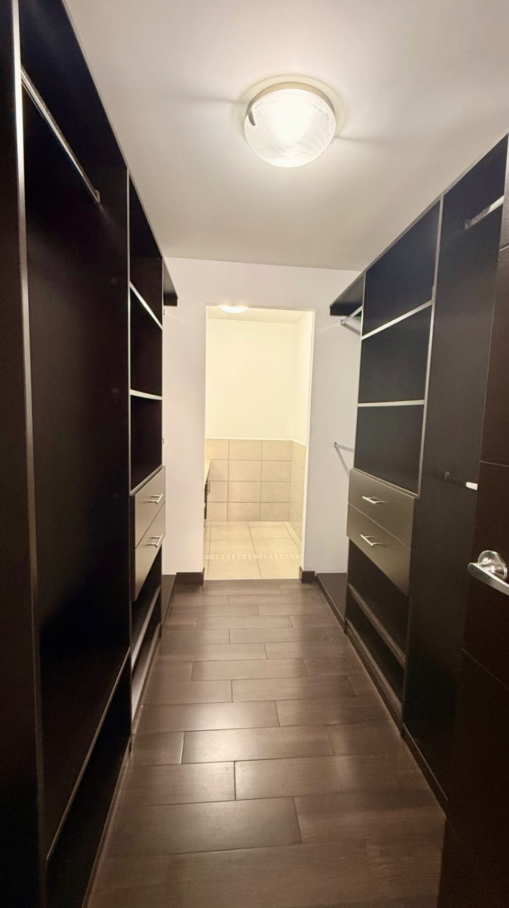 APARTAMENTO EN RENTA ZONA 14 — Apartamento en Alquiler en Zona 14, Guatemala, Ciudad — foto 9 de 17