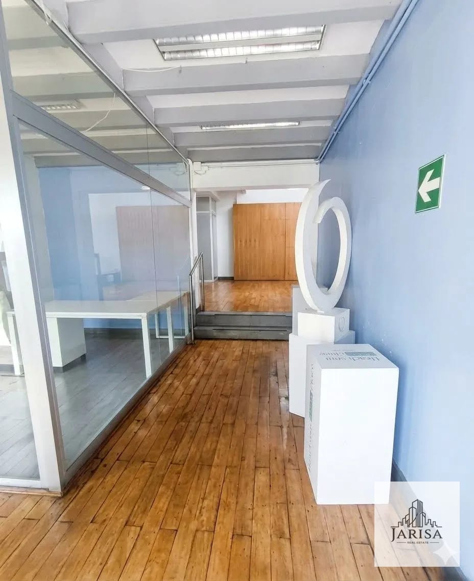 Amplia Propiedad Comercial — Casa en Alquiler en Zona 9, Guatemala, Ciudad — foto 5 de 9