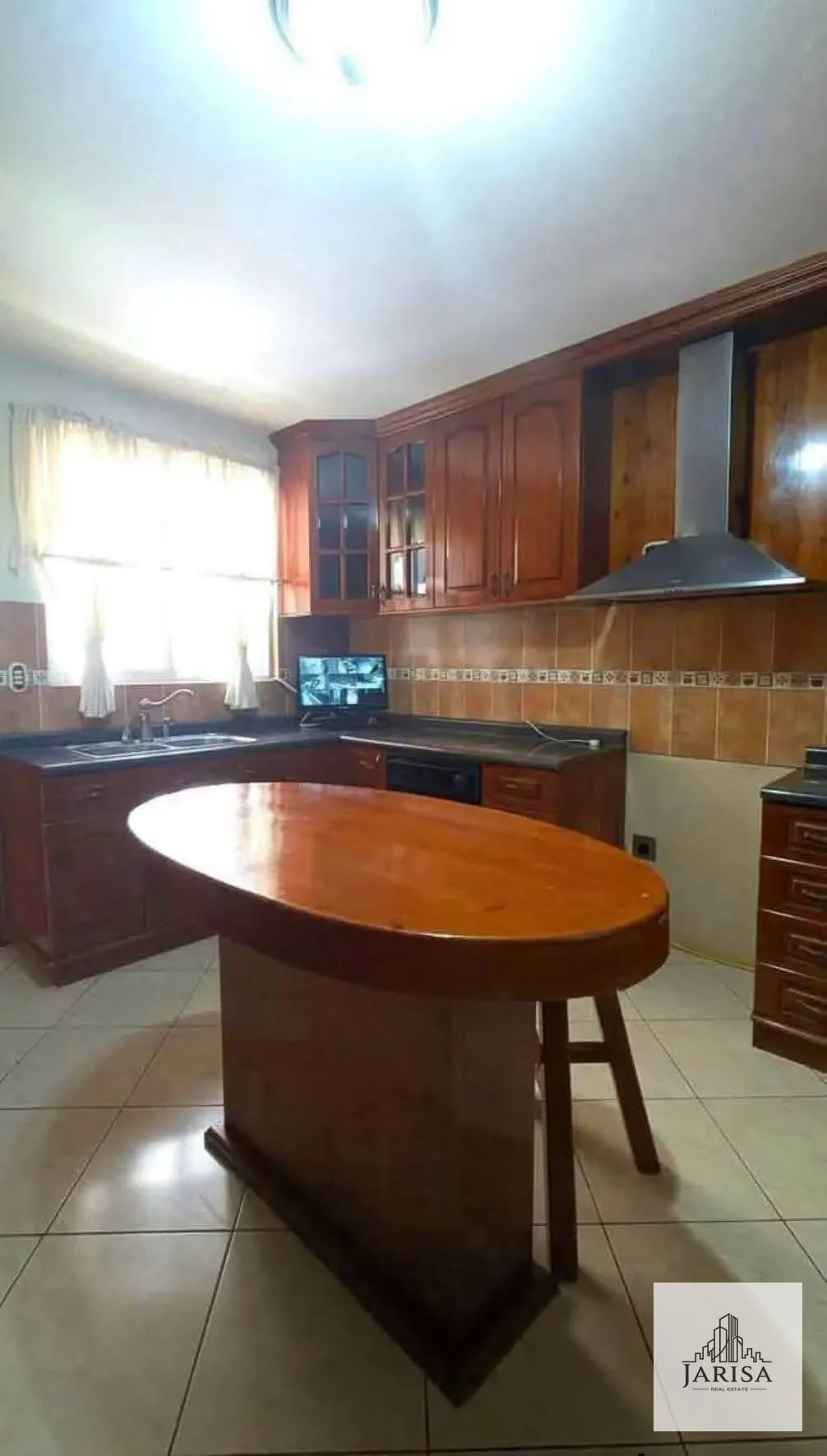 Amplia casa en renta San Lucas — Casa en Alquiler en San Lucas Sacatepéquez, Sacatepéquez — foto 5 de 10