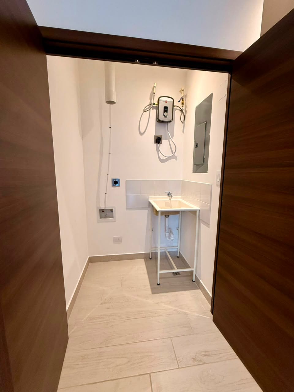 APARTAMENTO AMUEBLADO ZONA 15 PARA ESTRENAR — Apartamento en Alquiler en Zona 15, Guatemala, Ciudad — foto 4 de 17