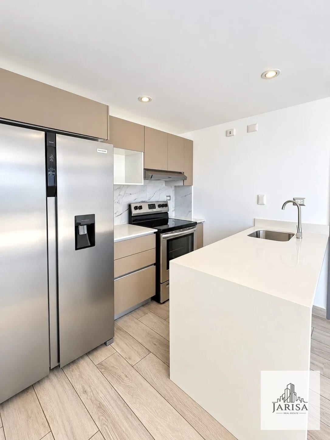 Ideal Ejecutivos — Apartamento en Alquiler en Zona 15, Guatemala, Ciudad — foto 3 de 12