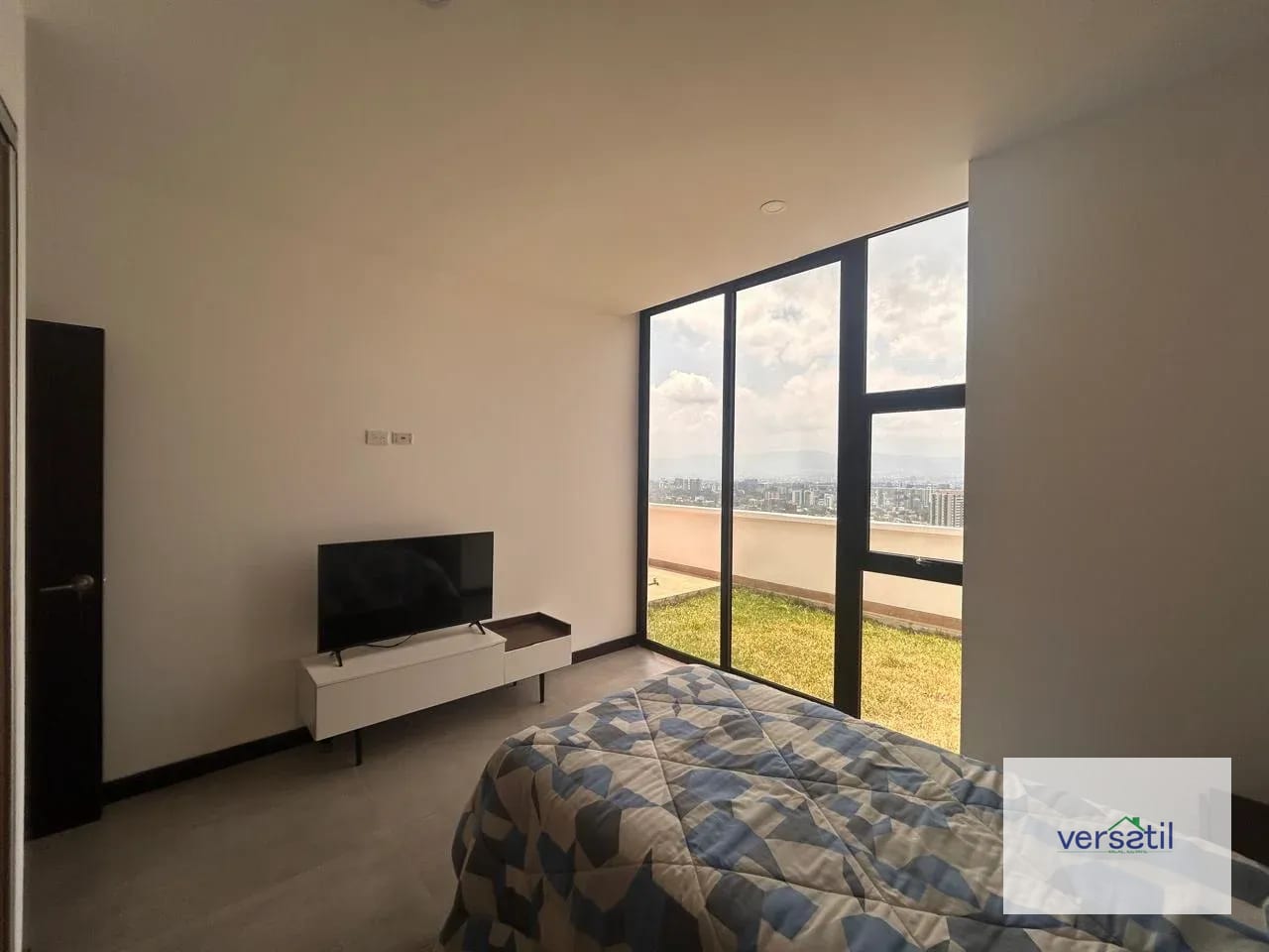 Hermoso Penthouse de dos habitaciones zona 15 venta — Apartamento en Venta en Arles, Zona 15, Guatemala, Ciudad — foto 11 de 15