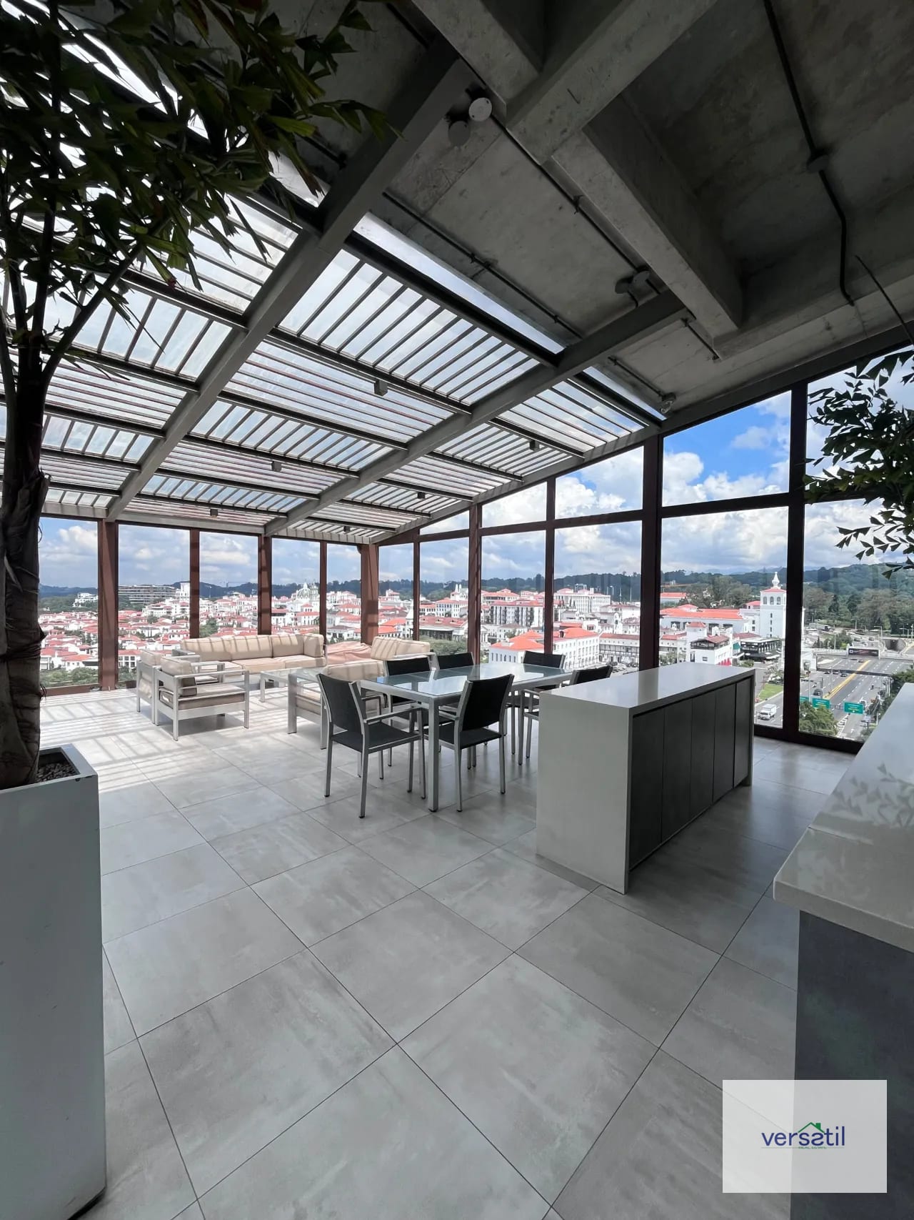 Moderno apartamento AMUEBLADO en zona 16. NORDIC — Apartamento en Alquiler en Zona 16, Guatemala, Ciudad — foto 3 de 17