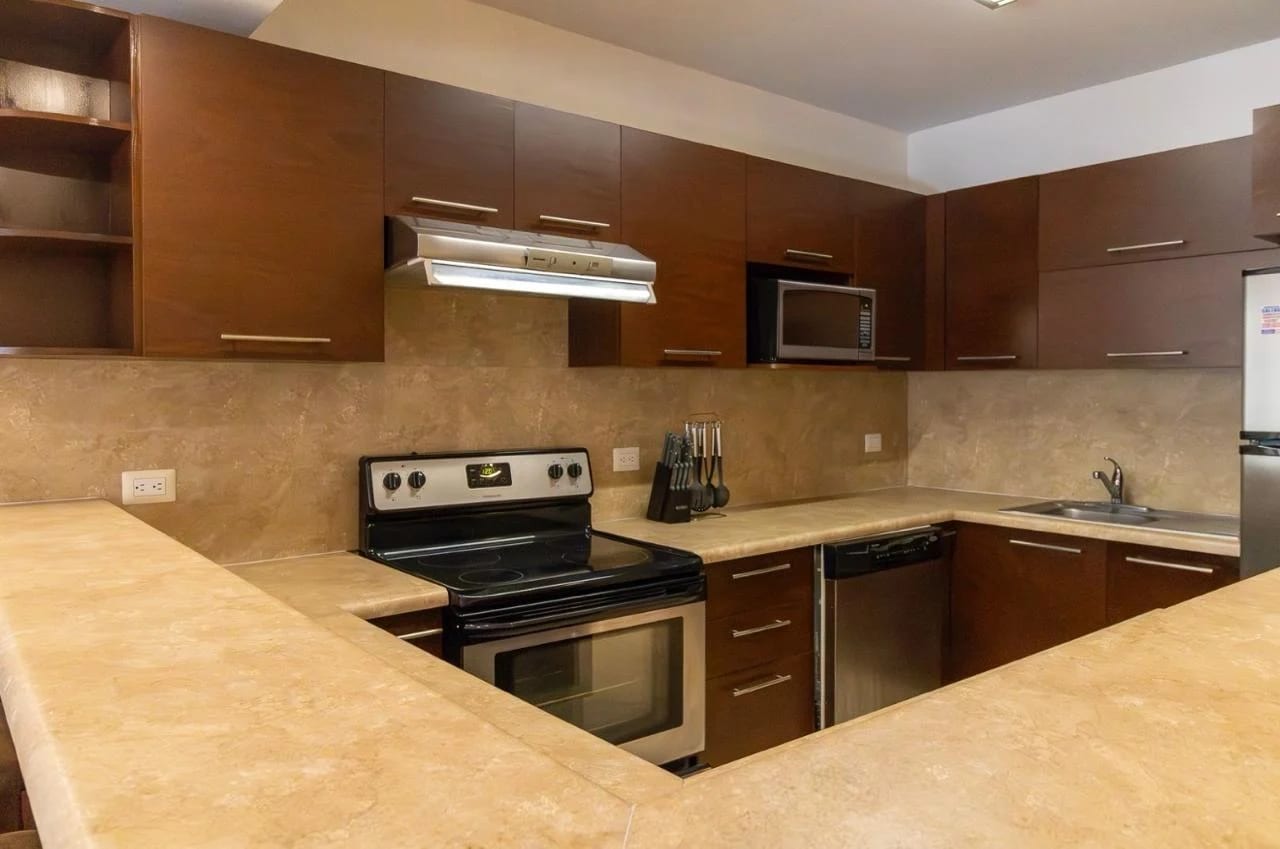 Apto amueblado en zona 14 — Apartamento en Alquiler en Zona 14, Guatemala, Ciudad — foto 1 de 7