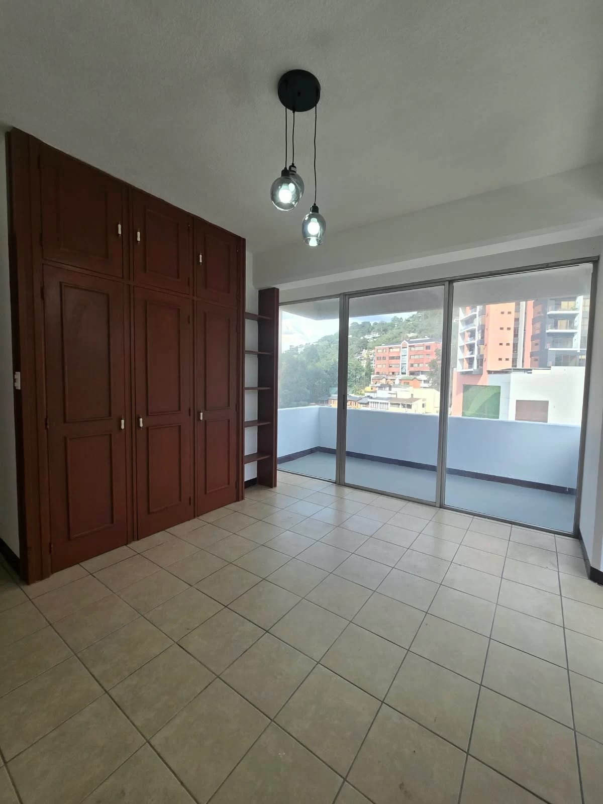 Amplio depto en alquiler en Zona 15!! — Apartamento en Alquiler en Zona 15, Guatemala, Ciudad — foto 5 de 10