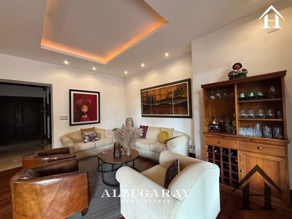 Apartamento amplio Albereda de La Española, Muxbal — Apartamento en Venta en Muxbal, Guatemala, Ciudad — foto 2 de 12