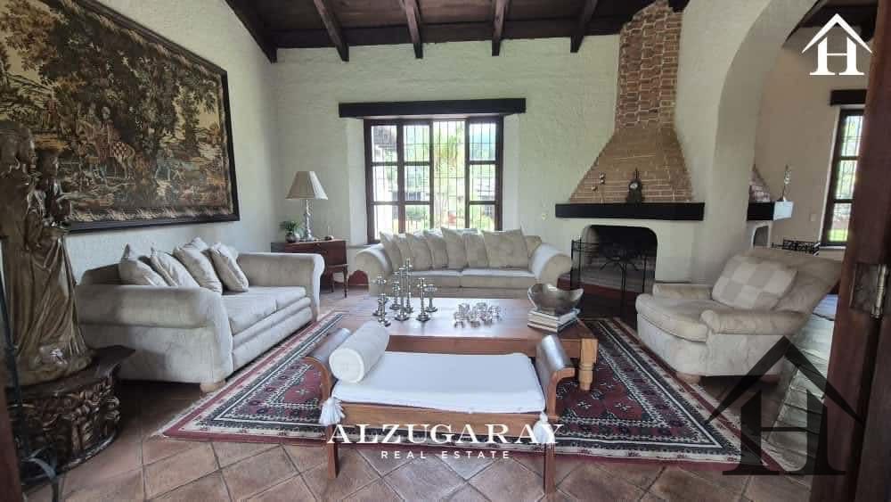 Casa colonial 11,075 Vrs2 Antigua / Pastores — Casa en Venta en Antigua, Sacatepéquez — foto 8 de 11
