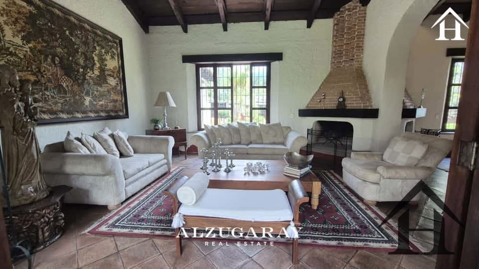 Casa espectacular 11,075 Vrs2 a 10 Min Antigua / Pastores — Casa en Venta en Antigua, Sacatepéquez — foto 5 de 14