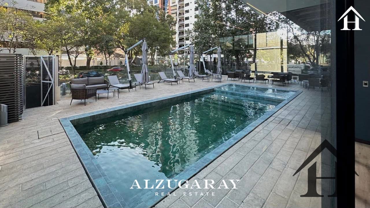 Apartamento con balcón EdIF Reserva 5ta avenida zona 14 — Apartamento en Venta en Quinta Avenida, Zona 14, Guatemala, Ciudad — foto 8 de 9