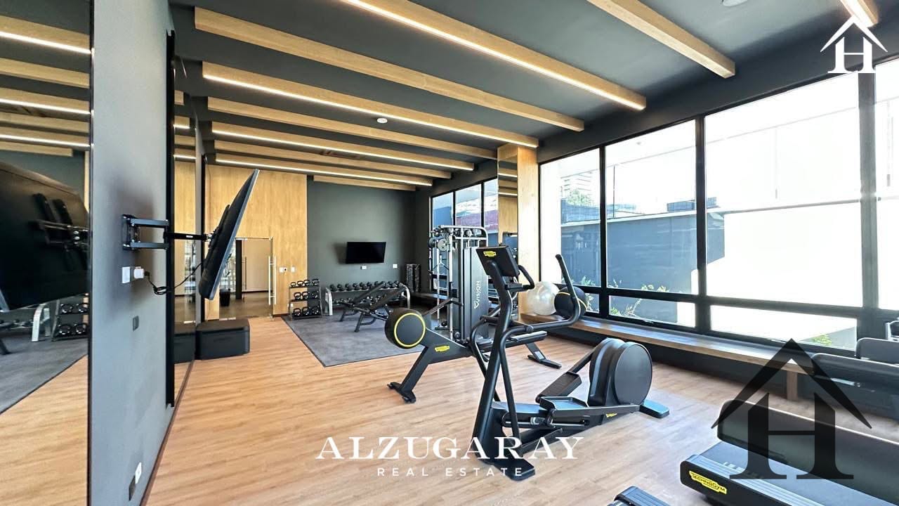 Apartamento con balcón EdIF Reserva 5ta avenida zona 14 — Apartamento en Venta en Quinta Avenida, Zona 14, Guatemala, Ciudad — foto 9 de 9