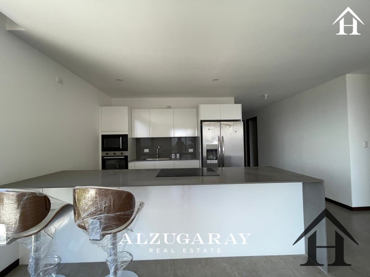 Apartamento moderno Albero San Lázaro zona 15 — Apartamento en Venta en Albero San Lazaro, Zona 15, Guatemala, Ciudad — foto 3 de 16