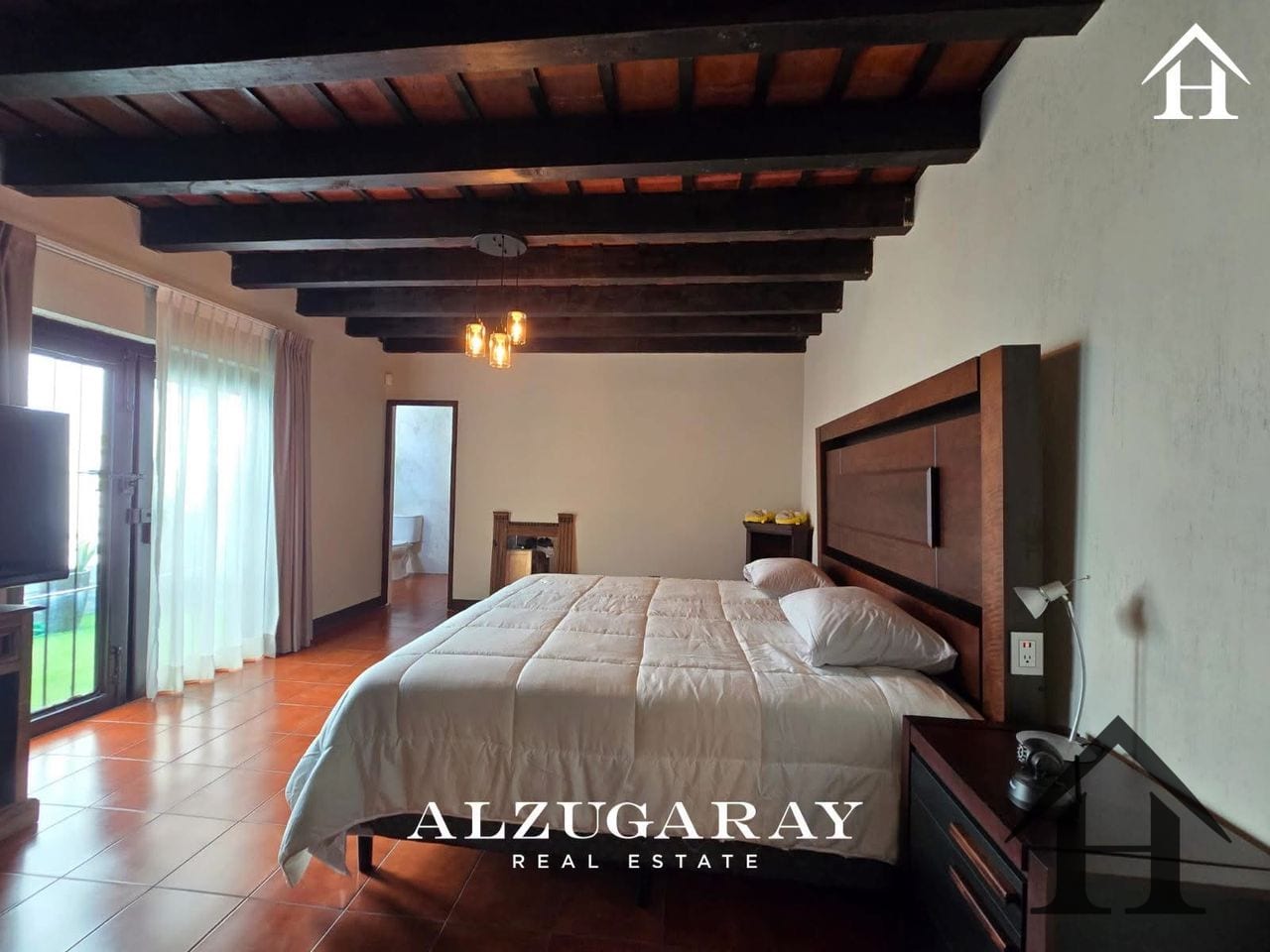 Casa colonial Casco Central condominio Jardines de Antigua — Casa en Alquiler en Antigua, Sacatepéquez — foto 6 de 10