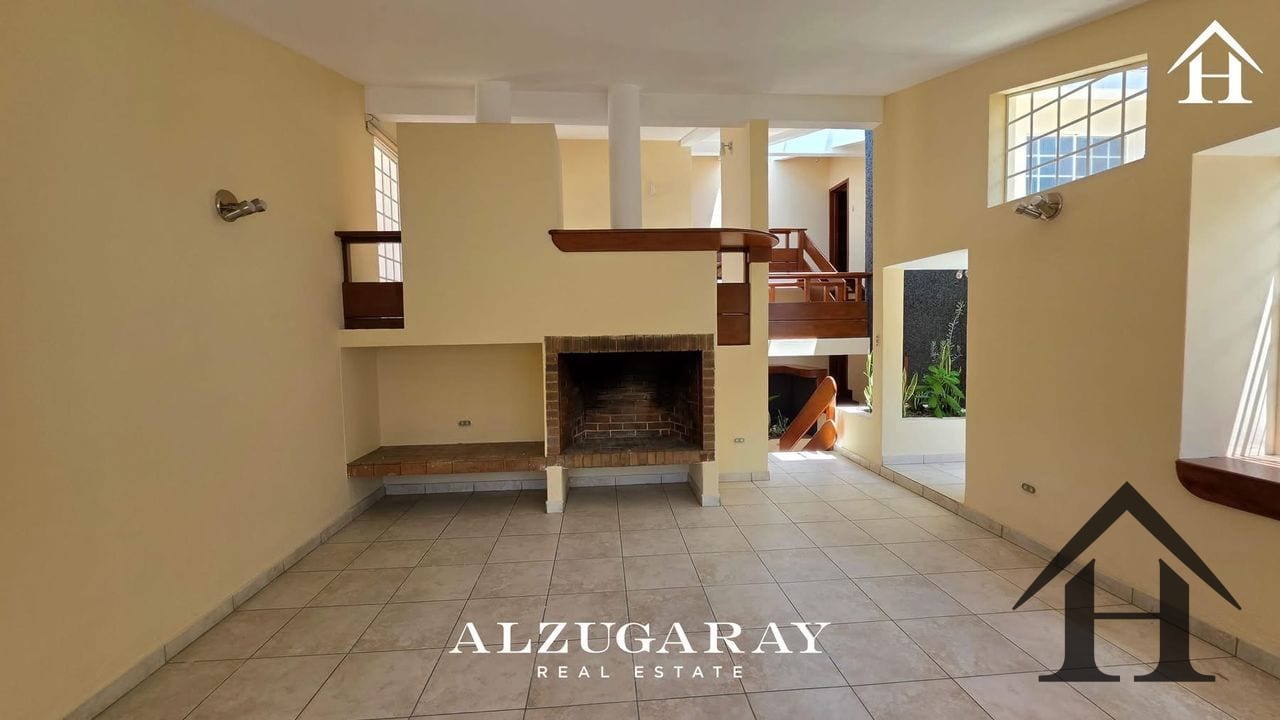 Casa amplia Cond atras diagonal 6, zona 10 — Casa en Venta en Zona 10, Guatemala, Ciudad — foto 8 de 10