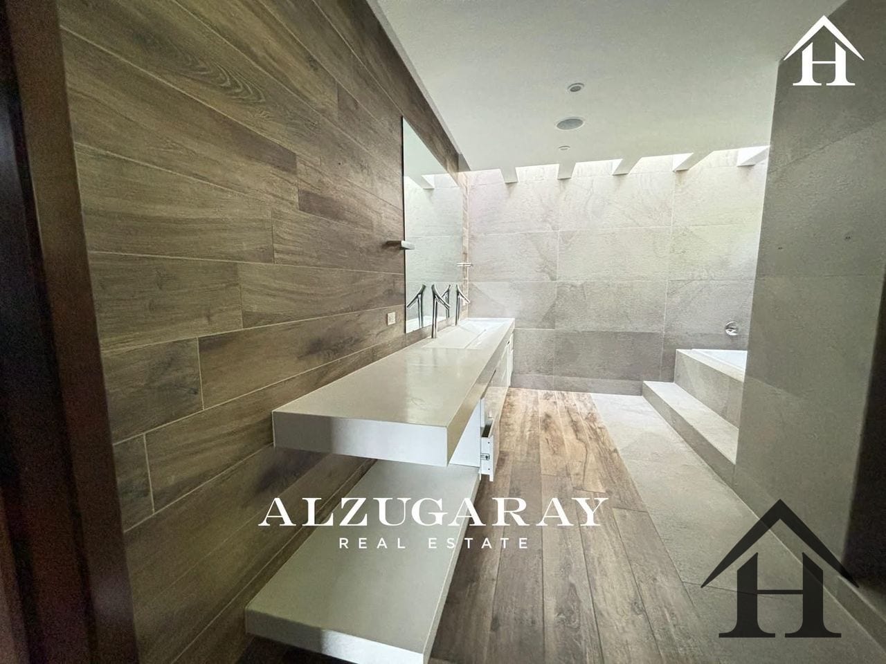 Casa de lujo Minimalista La Española, Muxbal — Casa en Venta en Muxbal, Guatemala, Ciudad — foto 11 de 17