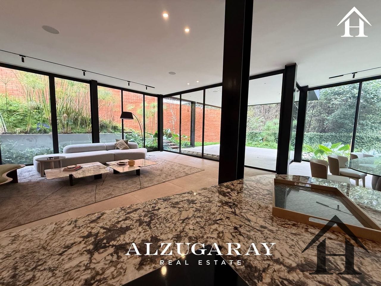 Casa minimalista Cond Acacias de Cayalá zona 16 — Casa en Venta en Acacias de Cayalá, Zona 16, Guatemala, Ciudad — foto 3 de 17