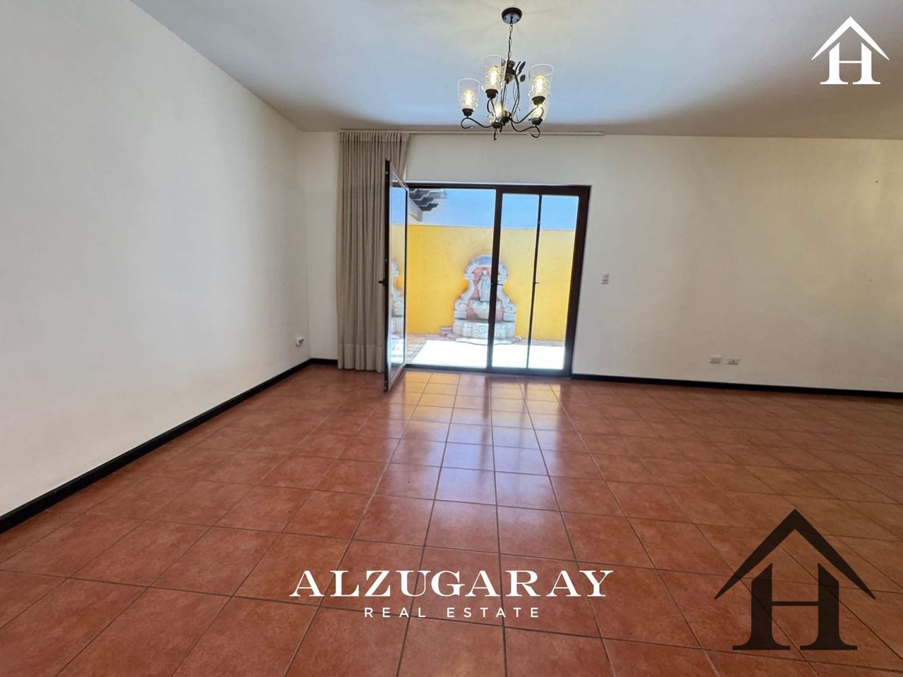 Casa colonial condominio Paseo del Obispo — Casa en Venta en Antigua, Sacatepéquez — foto 6 de 13
